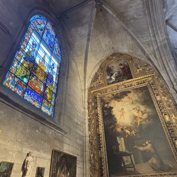 Cathedral de Sevilla - Stain glass - Churches Near Me - Seville, SE Cathedral de Sevilla - Stain glass - Churches Near Me - Seville, SE