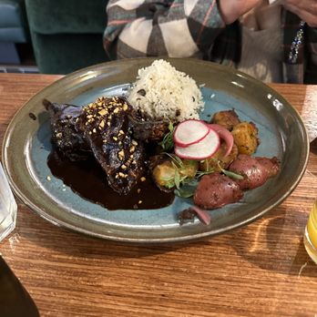 Cocina de Barrio - Encinitas - Pollo en mole negro - Breakfast & Brunch Near Me - Encinitas, California Cocina de Barrio - Encinitas - Pollo en mole negro - Breakfast & Brunch Near Me - Encinitas, California
