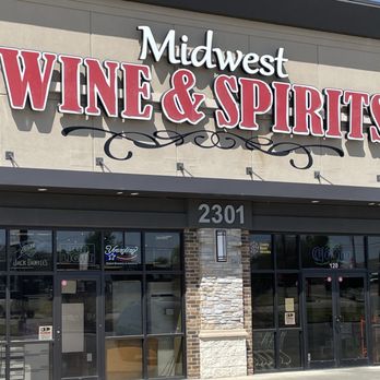 Midwest Wine & Spirits - Entrance - Beer, Wine & Spirits Near Me - Midwest City, Oklahoma Midwest Wine & Spirits - Entrance - Beer, Wine & Spirits Near Me - Midwest City, Oklahoma