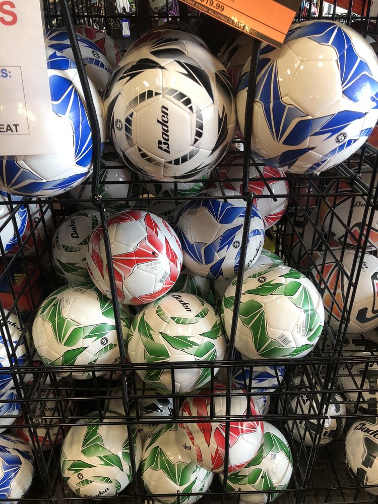 PLAY IT AGAIN SPORTS Updated August 2024 15 Photos & 11 Reviews