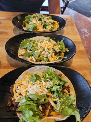 Nasty's Sports Bar & Restaurant by null