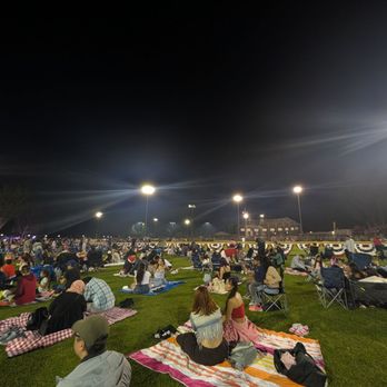 Almansor Park - Parks Near Me - Alhambra, California