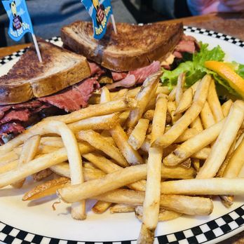 Black Bear Diner Danville - Reuben - Diners Near Me - Danville, California