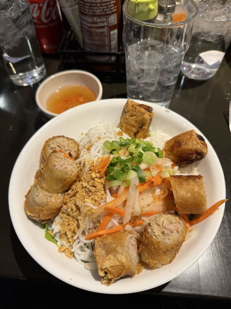 Hoa Bien Vietnamese Restaurant
