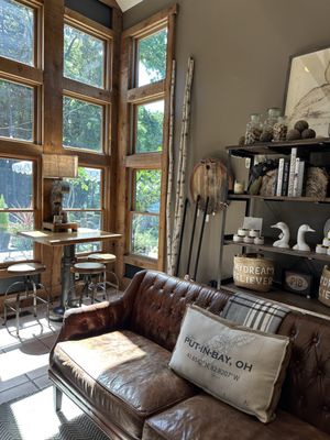 Getaway Inn at Cooper's Woods by null