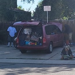 This has been going on for days. Tax dollars we'll spent.Weak laws make for super weak enforcement. This has been going on for days. Tax dollars we'll spent.Weak laws make for super weak enforcement.
