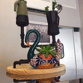 Café Bea - Cutest little knick knacks ever - Cafes Near Me - Miami, Florida