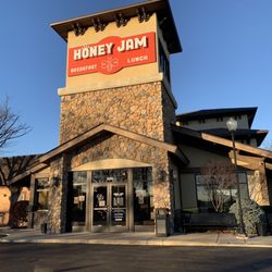 Honey-Jam Cafe - Outside