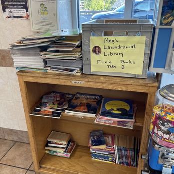 Colonial Laundromats - Laundromat Near Me - Syracuse, New York