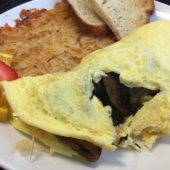 Sweet E's Cafe - Veggie omelette - Cafes Near Me - Honolulu, Hawaii Sweet E's Cafe - Veggie omelette - Cafes Near Me - Honolulu, Hawaii