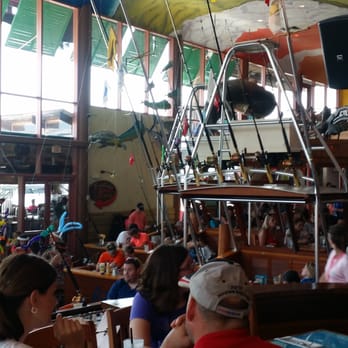 Margaritaville - Myrtle Beach - Cool tables to sit down and eat....... - American Near Me - Myrtle Beach, South Carolina