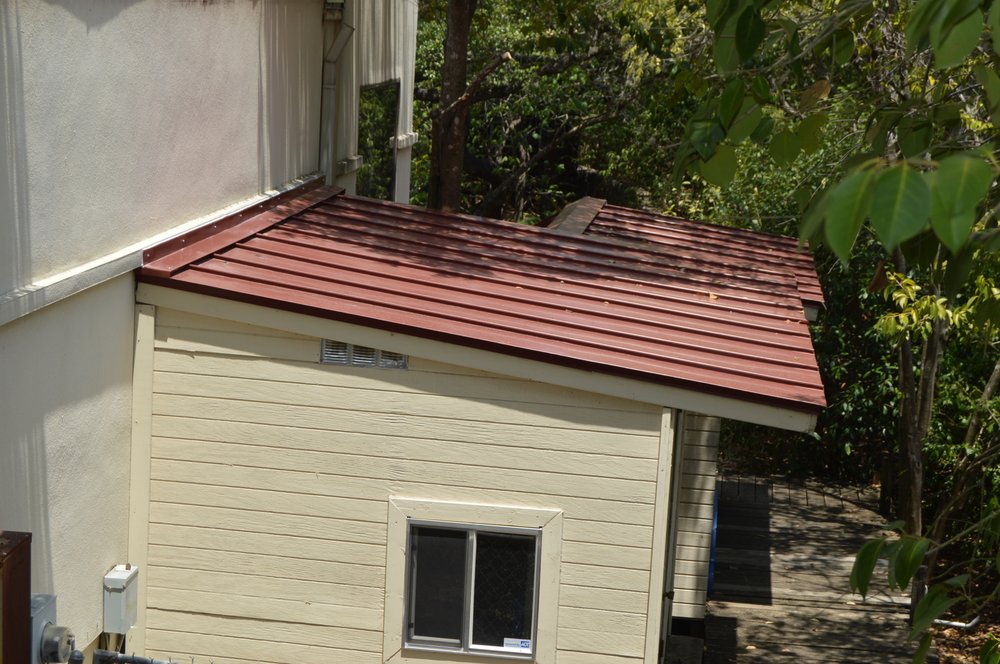 Slide of C.W. Roofing & Construction