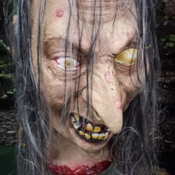 Halloween Store