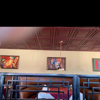 Maharaja Indian Restaurant - Another view of seating area - Indian Near Me - Albany, New York Maharaja Indian Restaurant - Another view of seating area - Indian Near Me - Albany, New York