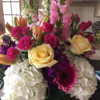 PF Designs - Florists Near Me - South Euclid, Ohio PF Designs - Florists Near Me - South Euclid, Ohio