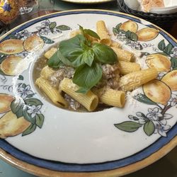 Il Pacioccone - Rigatoni with meat sauce