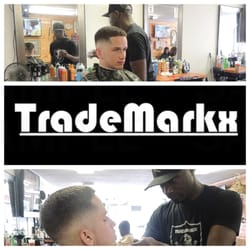 Trademarkx Grooming Lounge