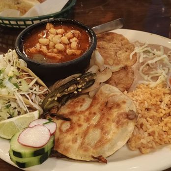Tacos Y Salsas - Pa' Que Te Llenes. - Mexican Near Me - Santa Fe, New Mexico