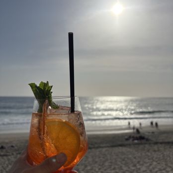 Hotel Laguna - Hotels Near Me - Laguna Beach, California