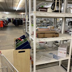 Crossroads Mission - Store