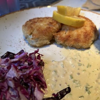 300 East - Chesapeake Style Crab Cakes - New American Near Me - Charlotte, North Carolina