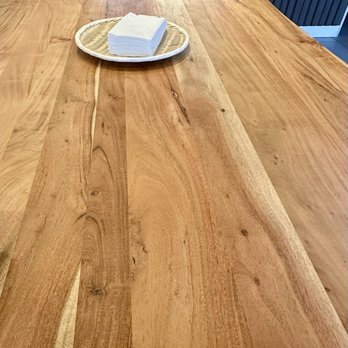 Raw N Dash - Community table for dine-in. - Poke Near Me - Diamond Bar, California Raw N Dash - Community table for dine-in. - Poke Near Me - Diamond Bar, California