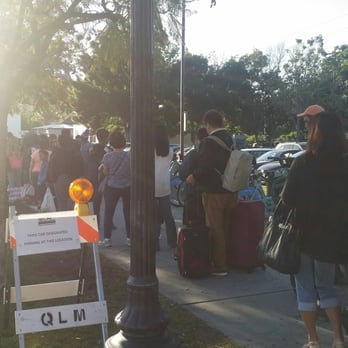 Megabus - Long line at 7am San Jose. Mostly students - Buses Near Me Megabus - Long line at 7am San Jose. Mostly students - Buses Near Me