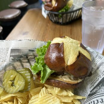 Chuckwagon - Great burger and pile of sad chips - Burgers Near Me - Mackinac Island, Michigan