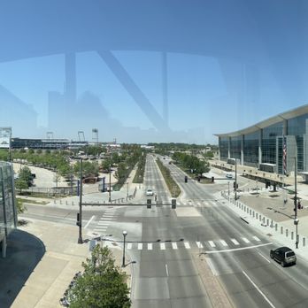 Hilton Omaha - Skywalk view - Hotels Near Me - Omaha, Nebraska Hilton Omaha - Skywalk view - Hotels Near Me - Omaha, Nebraska