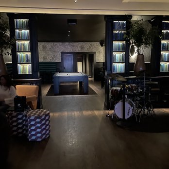 GEELOU - Updated January 2026 - 40 Photos & 70 Reviews - 3251 Scott St ...