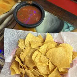 Los Patios - Chips.  Salsa.