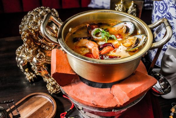 Tiki Thai by null