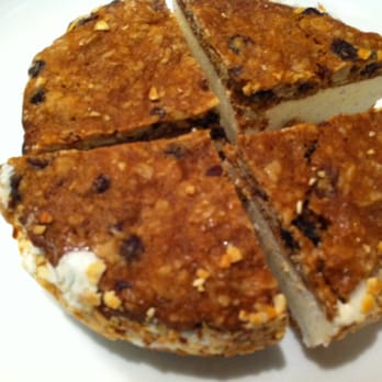 Masullo - Ice cream sandwich has oatmeal currant cookies - Pizza Near Me - Sacramento, California