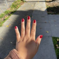 Four Seasons Nails & Tanning