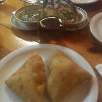 Dominguez Mexican Food Restaurant - Sopapillas and honey, yummm! - Mexican Near Me - El Paso, Texas Dominguez Mexican Food Restaurant - Sopapillas and honey, yummm! - Mexican Near Me - El Paso, Texas
