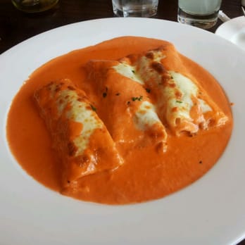 Maurizio's - Canolli - Italian Near Me - Morgan Hill, California