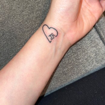 Instinktive Tattoo - Tattoo Near Me - Gilbert, Arizona Instinktive Tattoo - Tattoo Near Me - Gilbert, Arizona
