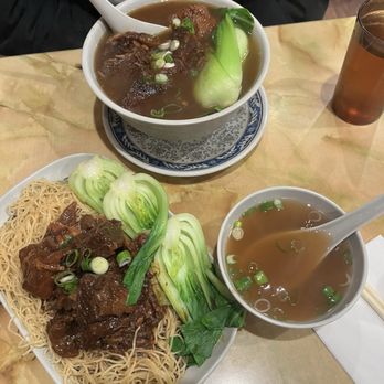 Mike's Noodle House - 3. Beef Brisket Noodle Soup, 38. Beef Brisket Noodle with Vegetable - Cantonese Near Me - Seattle, Washington Mike's Noodle House - 3. Beef Brisket Noodle Soup, 38. Beef Brisket Noodle with Vegetable - Cantonese Near Me - Seattle, Washington