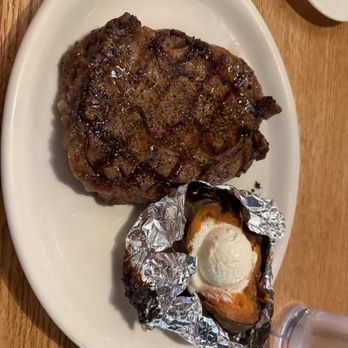 Cattleman's Roadhouse - Ribeye, sweet potato - Steakhouses Near Me - La Grange, Kentucky