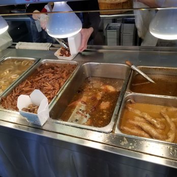 Lien Hoa BBQ Deli - Middle of buffet-esque line - Chinese Near Me - Westminster, California Lien Hoa BBQ Deli - Middle of buffet-esque line - Chinese Near Me - Westminster, California