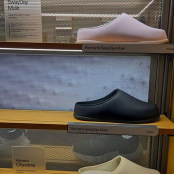 lululemon - I'm not a clog/mule person, but OMG, Lulu just might turn me!! These things feel like pillows for your feetsies! - Men's Clothing Near Me - Gilbert, Arizona lululemon - I'm not a clog/mule person, but OMG, Lulu just might turn me!! These things feel like pillows for your feetsies! - Men's Clothing Near Me - Gilbert, Arizona