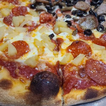 Brooklyn V's Pizza - 14" - Pizza Near Me - Chandler, Arizona