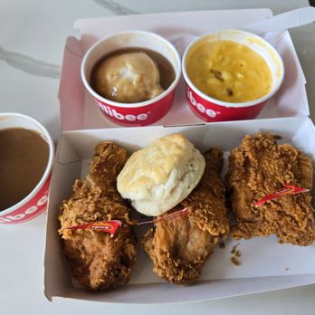 Jollibee - Chicken Shop Near Me - Alexandria, Virginia