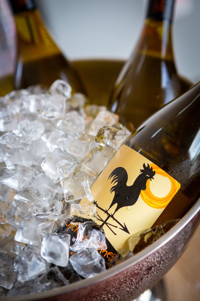 Social spots from Huston Vineyards