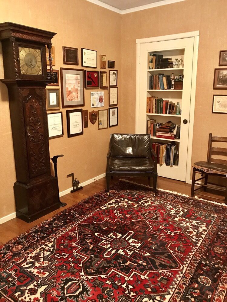 MANSOUR’S ORIENTAL RUG GALLERY Updated September 2024 12 Reviews