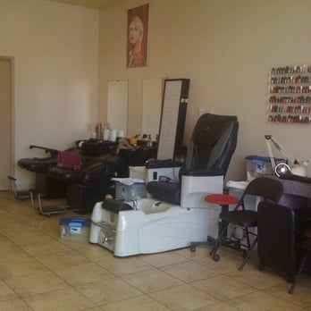 Clean Cuts - Nail station - Hair Salons Near Me - San Jose, California