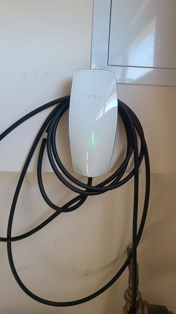 Slide of EV Electric