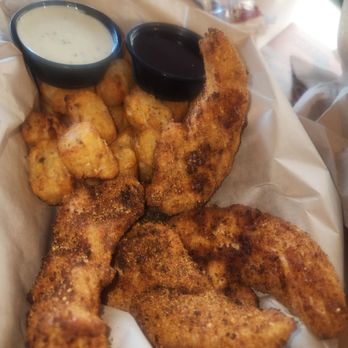 sneakybird - Chewy - Chicken Wings Near Me - Scottsdale, Arizona sneakybird - Chewy - Chicken Wings Near Me - Scottsdale, Arizona
