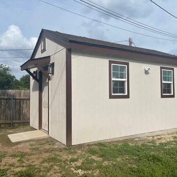 L.p contractors - Exterior Storage Shed/Work Shop - Flooring Near Me - San Antonio, Texas