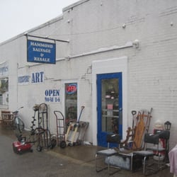 Hammond Salvage & Resale - front entrance into store, and store sign has been updated from the one shown in earlier pics.